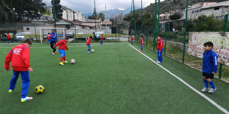 Rosario Central Campi da Calcetto Messina Scuola Calcio
